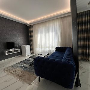 Comfort Triple Room Shower